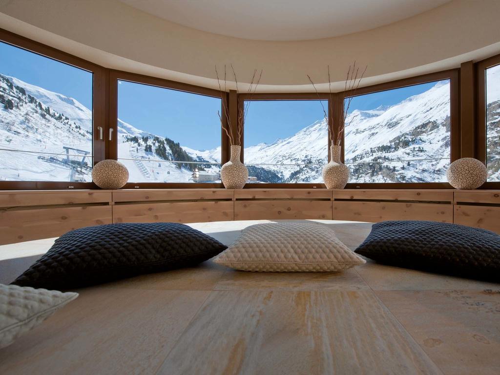 Hotel Gotthard-Zeit Обергургл Екстериор снимка